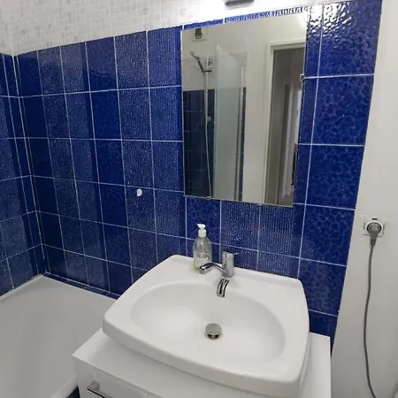 Nice Design Apt With Balcony In The Heart Of Paris Апартаменты Париж